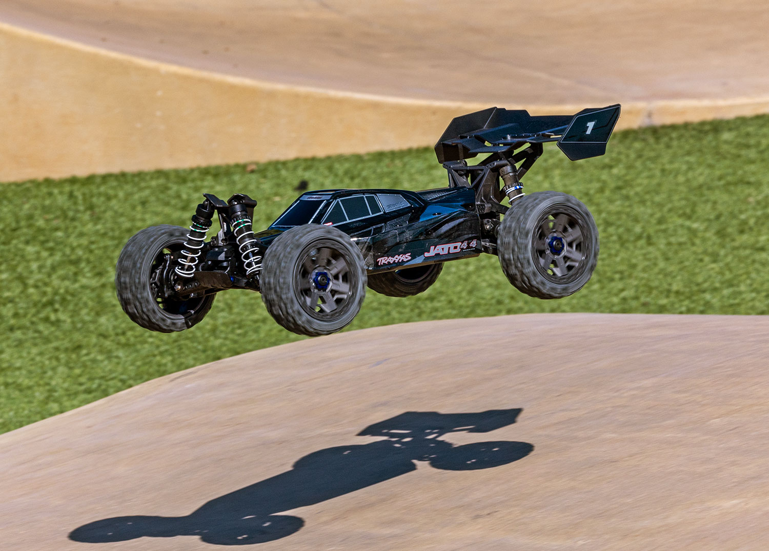 Buggy Jato 1/8 Bushless 4X4 BL-2S Black - Traxxas NOVEDAD - Imagen 12