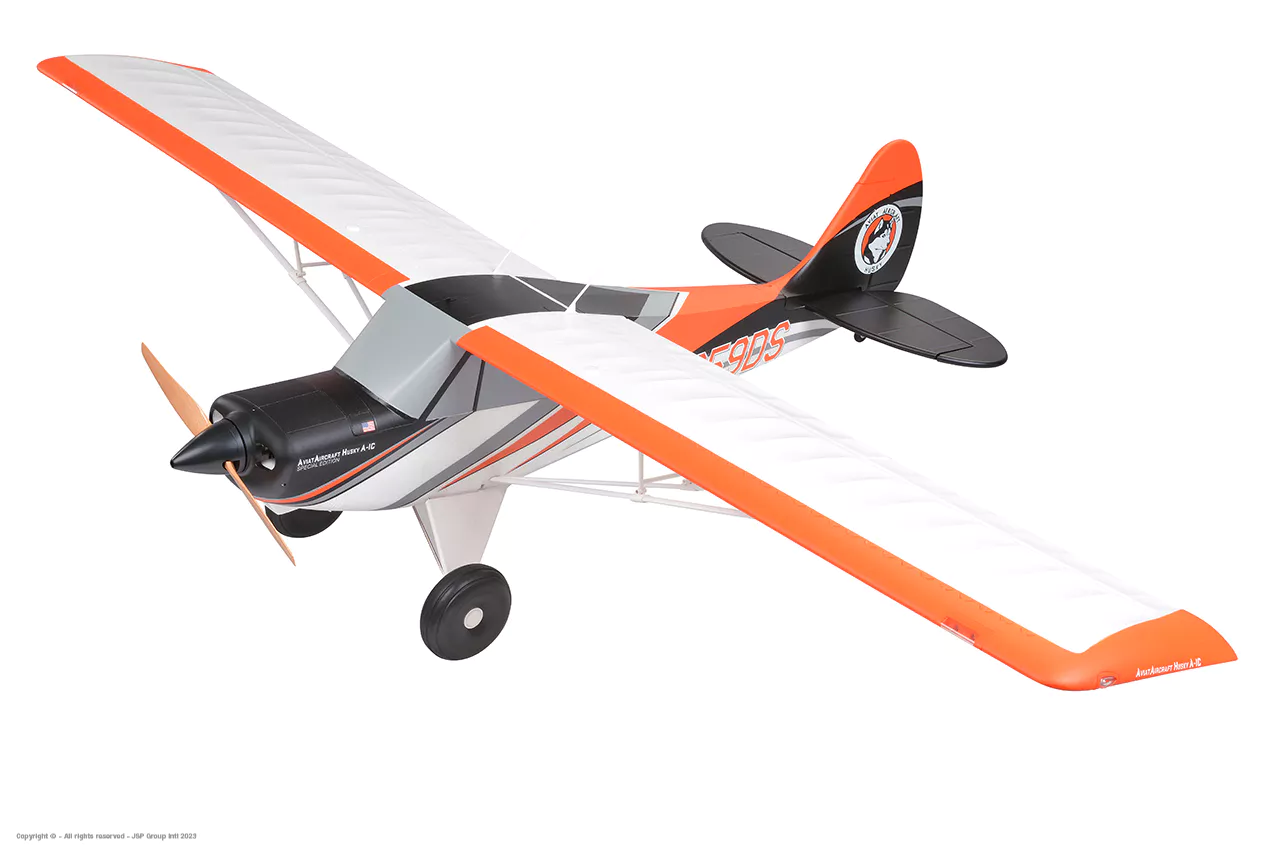 Husky Ultimate 1800 mm PNP con Vector - Arrows