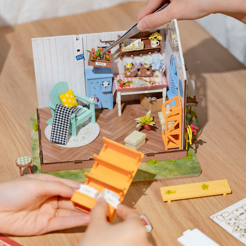 Casa en miniatura - Rompecabezas 3D Jardín de ensueño - Robotime - Imagen 2