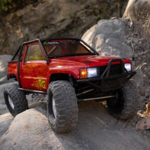 SCX10 III 1987 Toyota SR5 4X4 RTR Brushed Rock Crawler 1/10 Red - Axial